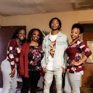 Meet your Posher, Sonya